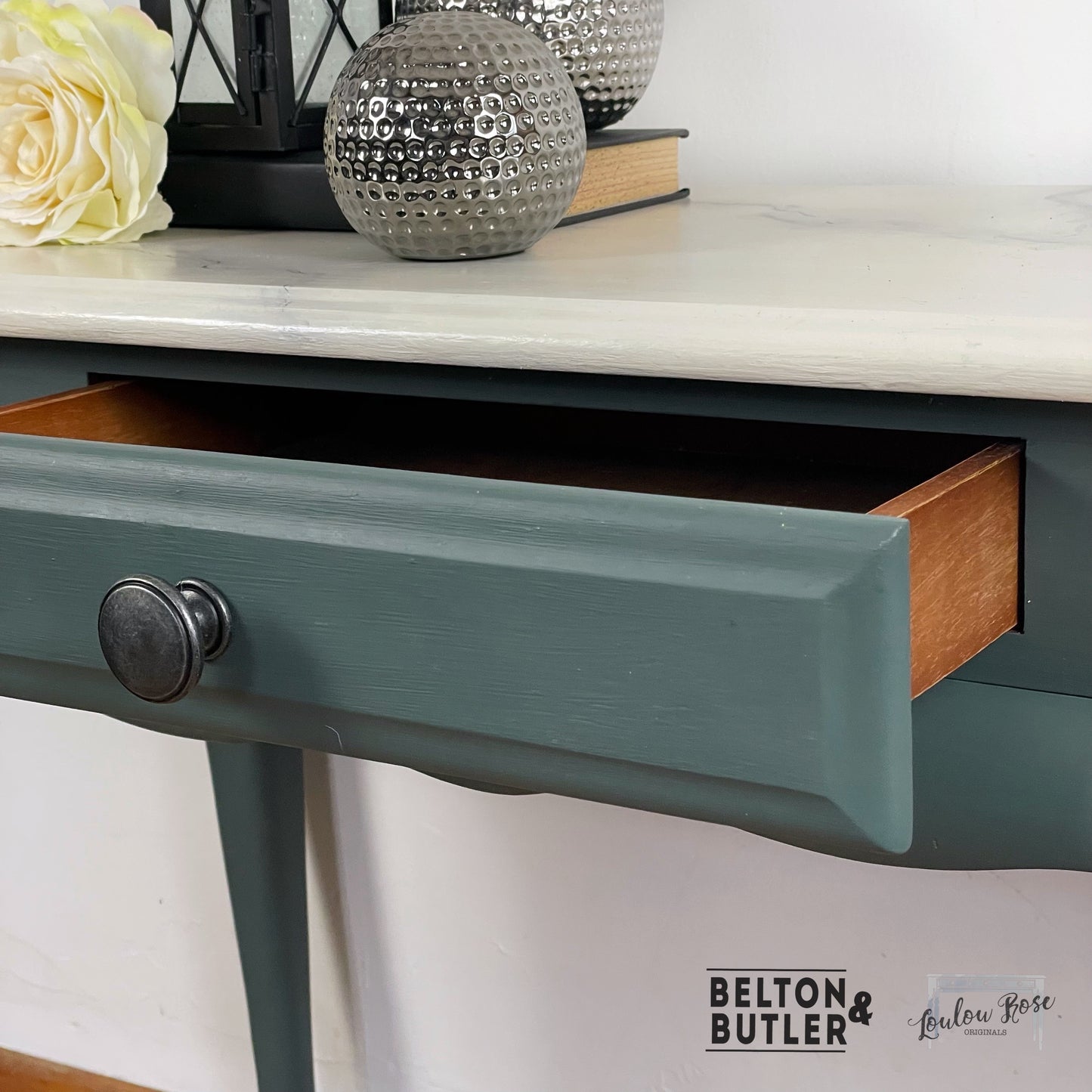 Console Table in Green with Faux Marble Top and Carved Queen Anne Legs
